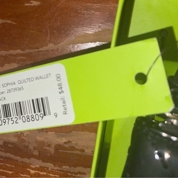 SAM EDELMAN Sophia Quilted Zipper Wallet  BLACK  Silver Logo New In Box w/tags - Picture 5 of 10